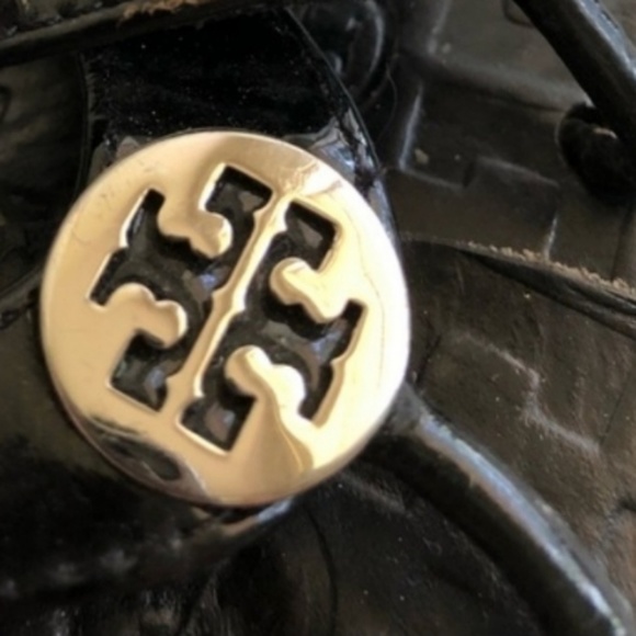 TORY BURCH Logo Sandals LIKE NEW! - Picture 4 of 8